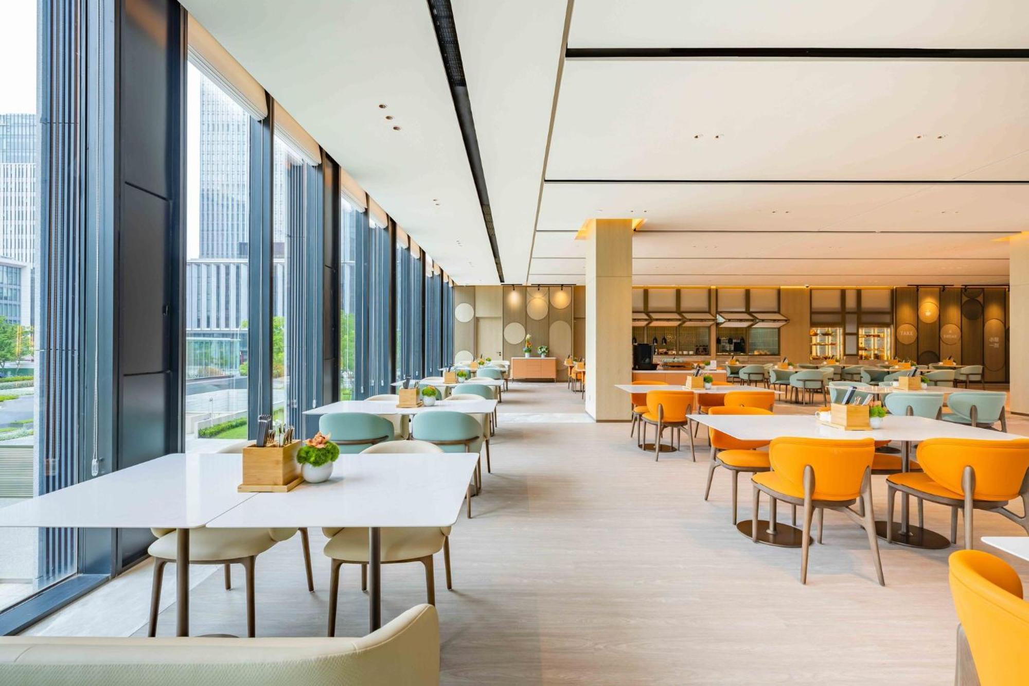 Even Expo By Ihg Hotel 5*